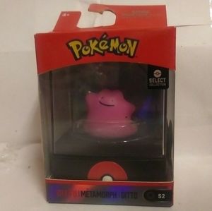 Pokemon Ditto Figure w/ Display Case